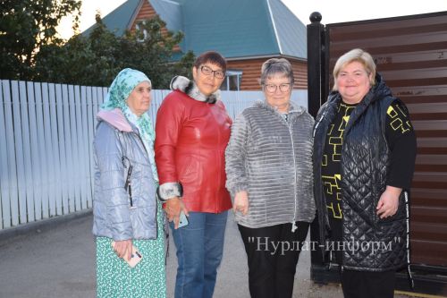 Праздники двора на Нурлатской улице продолжаются