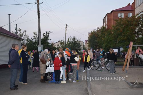 Праздники двора на Нурлатской улице продолжаются