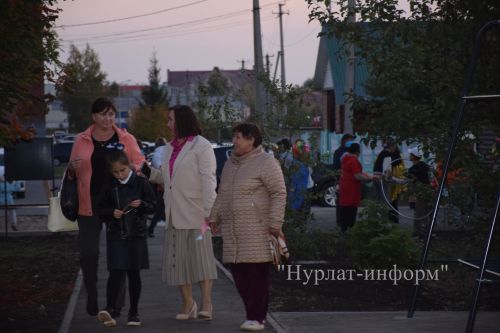 Праздники двора на Нурлатской улице продолжаются