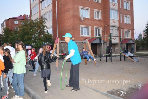 Праздники двора на Нурлатской улице продолжаются
