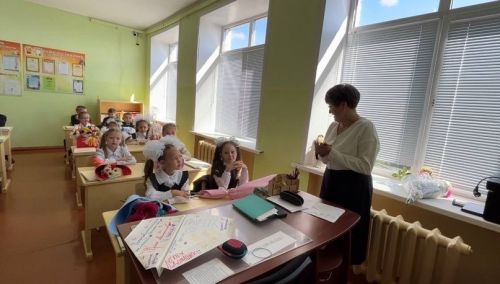 Для первоклассников городской школы №3 Нурлата заложили капсулу времени