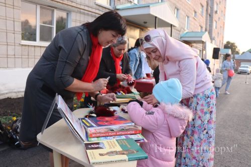 В Нурлате торжественно открыли еще один обновленный двор
