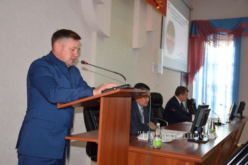 Дамир Ишкинеев встретился с фермерами района