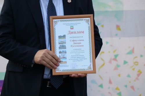 В Нурлате начался сезон открытия дворов