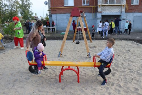 В Нурлате начался сезон открытия дворов