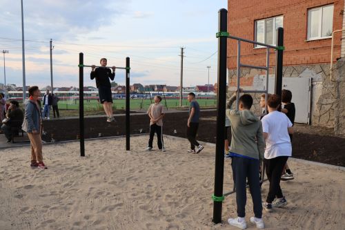 В Нурлате начался сезон открытия дворов