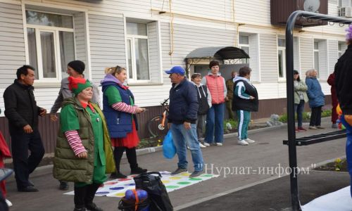 В Нурлате завершена реконструкция еще одной придомовой территории