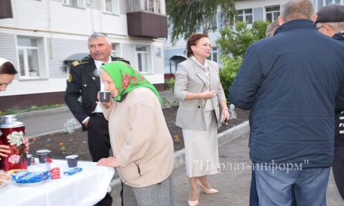 В Нурлате завершена реконструкция еще одной придомовой территории