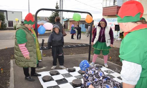 В Нурлате завершена реконструкция еще одной придомовой территории