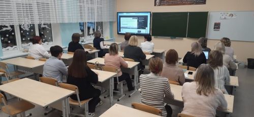 Нурлатские педагоги и родители приняли участие в республиканском родительском собрании