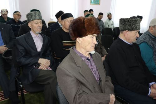 Временно исполняющим обязанности имам-мухтасиба Нурлатского района назначен Руслан хазрат Фархутдинов
