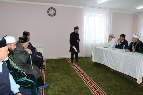 Временно исполняющим обязанности имам-мухтасиба Нурлатского района назначен Руслан хазрат Фархутдинов
