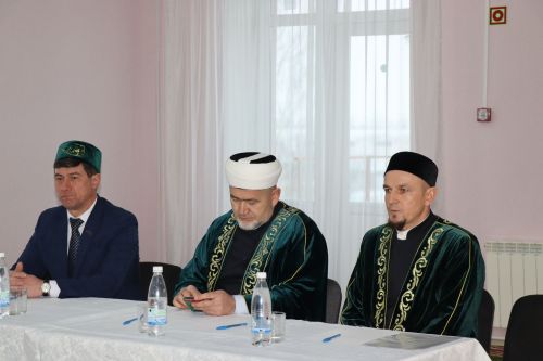 Временно исполняющим обязанности имам-мухтасиба Нурлатского района назначен Руслан хазрат Фархутдинов