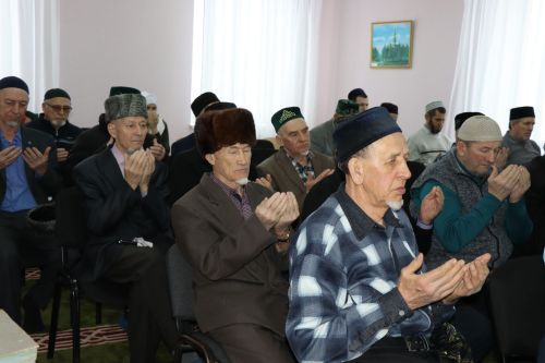 Временно исполняющим обязанности имам-мухтасиба Нурлатского района назначен Руслан хазрат Фархутдинов