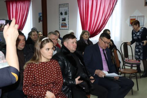 В Турноясе состоялась встреча руководства района с сельчанами