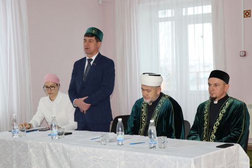 Временно исполняющим обязанности имам-мухтасиба Нурлатского района назначен Руслан хазрат Фархутдинов