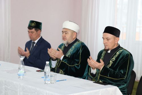 Временно исполняющим обязанности имам-мухтасиба Нурлатского района назначен Руслан хазрат Фархутдинов
