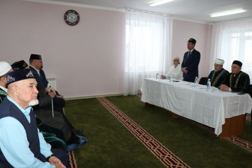 Временно исполняющим обязанности имам-мухтасиба Нурлатского района назначен Руслан хазрат Фархутдинов