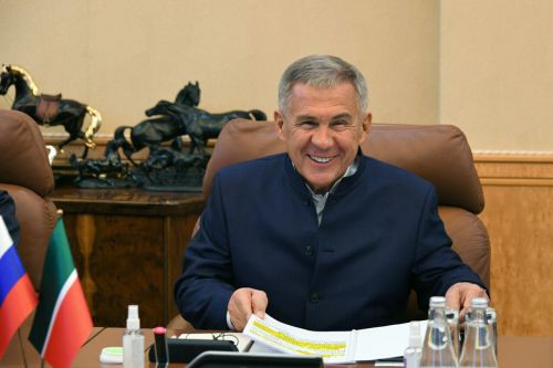 Рустам Минниханов: Рождество – это не только великий церковный, но и яркий семейный праздник