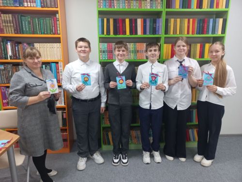 В центральной библиотеке Нурлата прошел очередной увлекательный мастер-класс