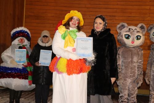 В Нурлате состоялось торжественное открытие главной городской Елки
