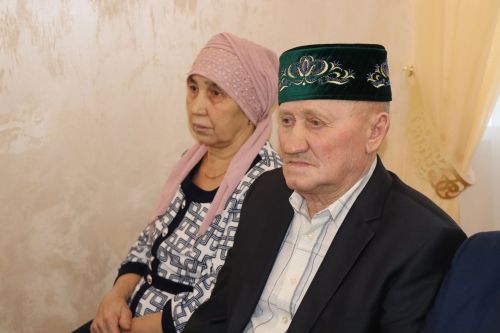 В Нурлате чествовали юбиляров семейной жизни (фоторепортаж)