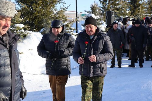 В День вывода советских войск из Афганистана в Нурлате прошел торжественный митинг