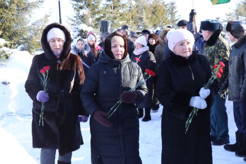 В День вывода советских войск из Афганистана в Нурлате прошел торжественный митинг