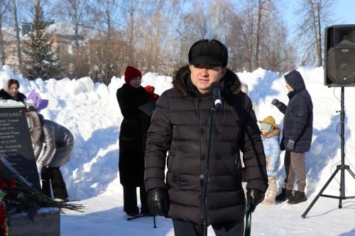 В День вывода советских войск из Афганистана в Нурлате прошел торжественный митинг