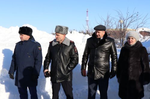 В День вывода советских войск из Афганистана в Нурлате прошел торжественный митинг