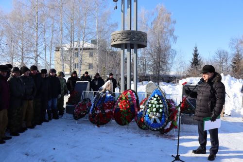 В День вывода советских войск из Афганистана в Нурлате прошел торжественный митинг