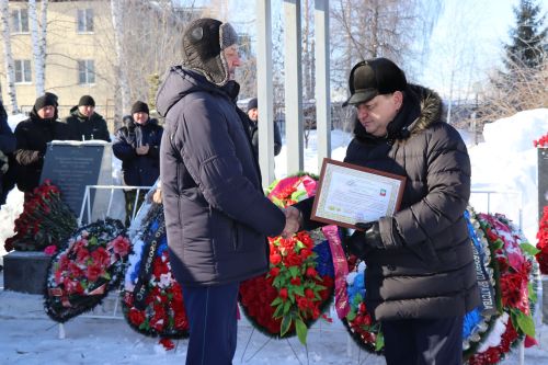 В День вывода советских войск из Афганистана в Нурлате прошел торжественный митинг