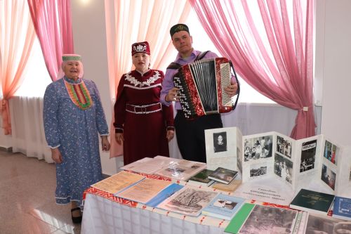В Нурлате прошел I межрегиональный творческий фестиваль «Талант – твой дар бесценный»