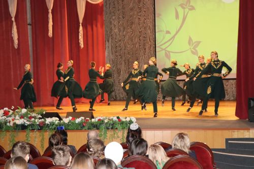 В Нурлате прошел I межрегиональный творческий фестиваль «Талант – твой дар бесценный»