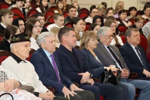 В Нурлате прошел I межрегиональный творческий фестиваль «Талант – твой дар бесценный»