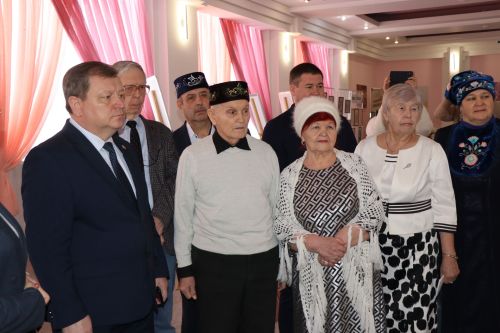 В Нурлате прошел I межрегиональный творческий фестиваль «Талант – твой дар бесценный»