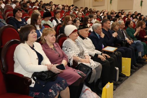 В Нурлате прошел I межрегиональный творческий фестиваль «Талант – твой дар бесценный»