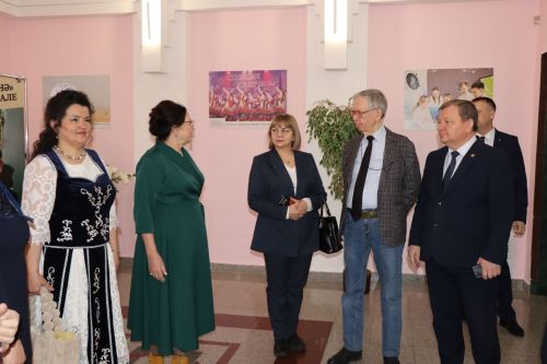 В Нурлате прошел I межрегиональный творческий фестиваль «Талант – твой дар бесценный»