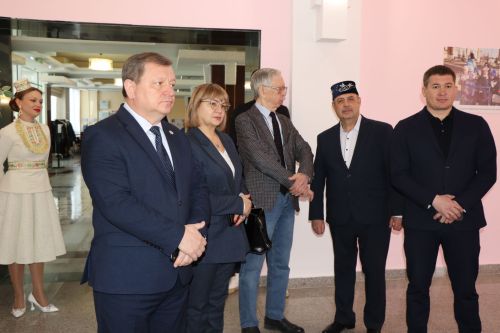 В Нурлате прошел I межрегиональный творческий фестиваль «Талант – твой дар бесценный»