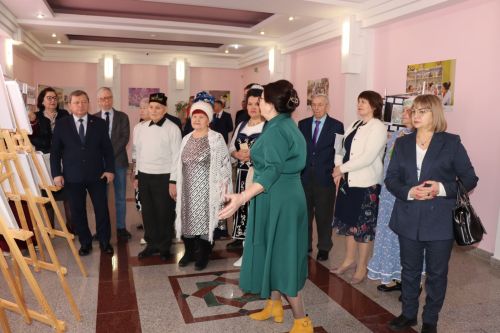 В Нурлате прошел I межрегиональный творческий фестиваль «Талант – твой дар бесценный»