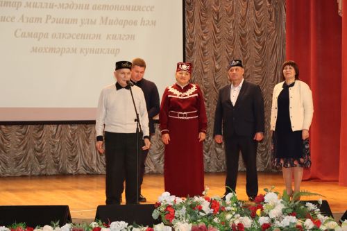 В Нурлате прошел I межрегиональный творческий фестиваль «Талант – твой дар бесценный»