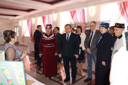 В Нурлате прошел I межрегиональный творческий фестиваль «Талант – твой дар бесценный»