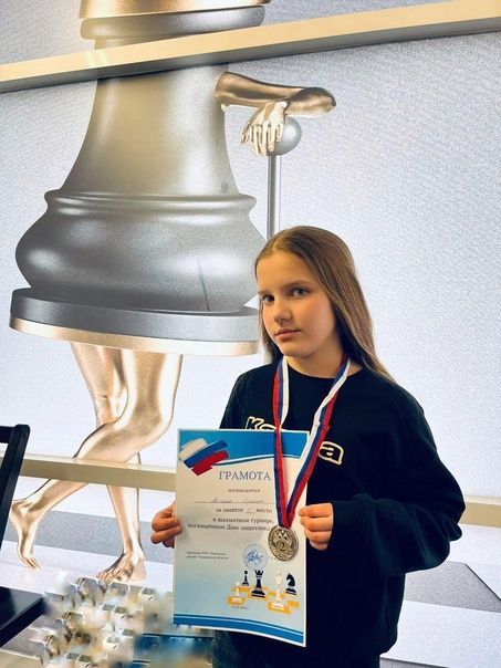 Юные нурлатские шахматистки завоевали серебро на турнире, прошедшем в Ульяновской области
