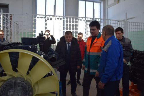 В Нурлатском аграрном техникуме прошла мини-ярмарка вакансий
