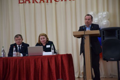В Нурлатском аграрном техникуме прошла мини-ярмарка вакансий