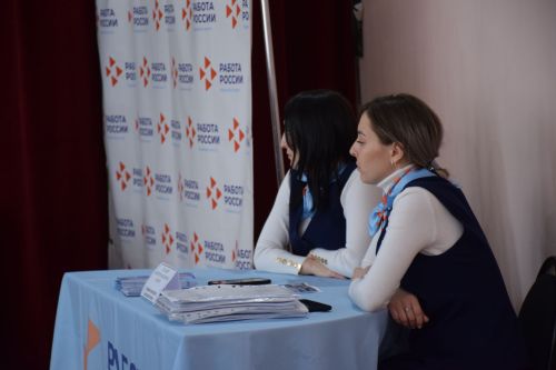В Нурлатском аграрном техникуме прошла мини-ярмарка вакансий