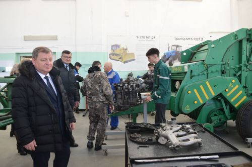 В Нурлатском аграрном техникуме прошла мини-ярмарка вакансий