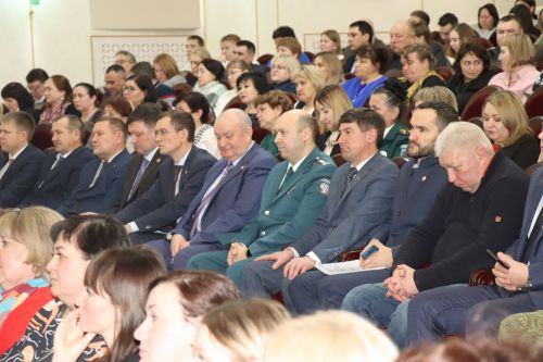 В Нурлате прошла XXXV сессия Совета района