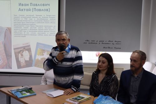 Нурлатские авторы презентовали третий сборник