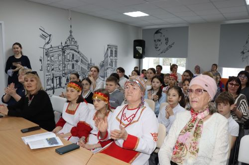 Нурлатские авторы презентовали третий сборник